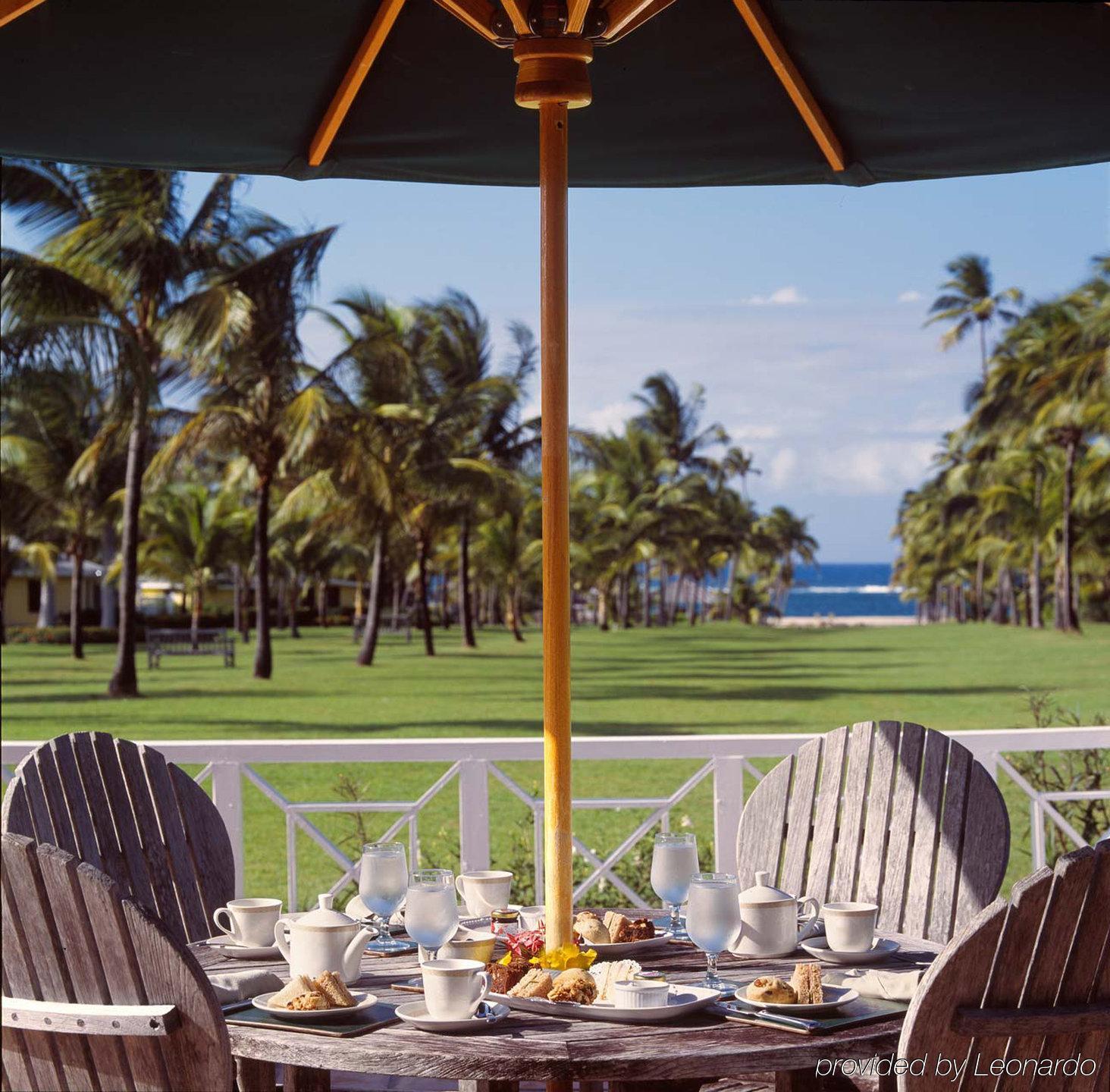 Nisbet Plantation Beach Club Newcastle Restoran gambar
